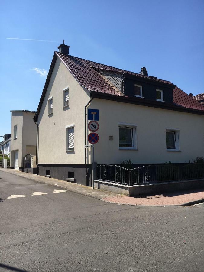 Ferienwohnung Pfeifer Friedrichsdorf Bagian luar foto
